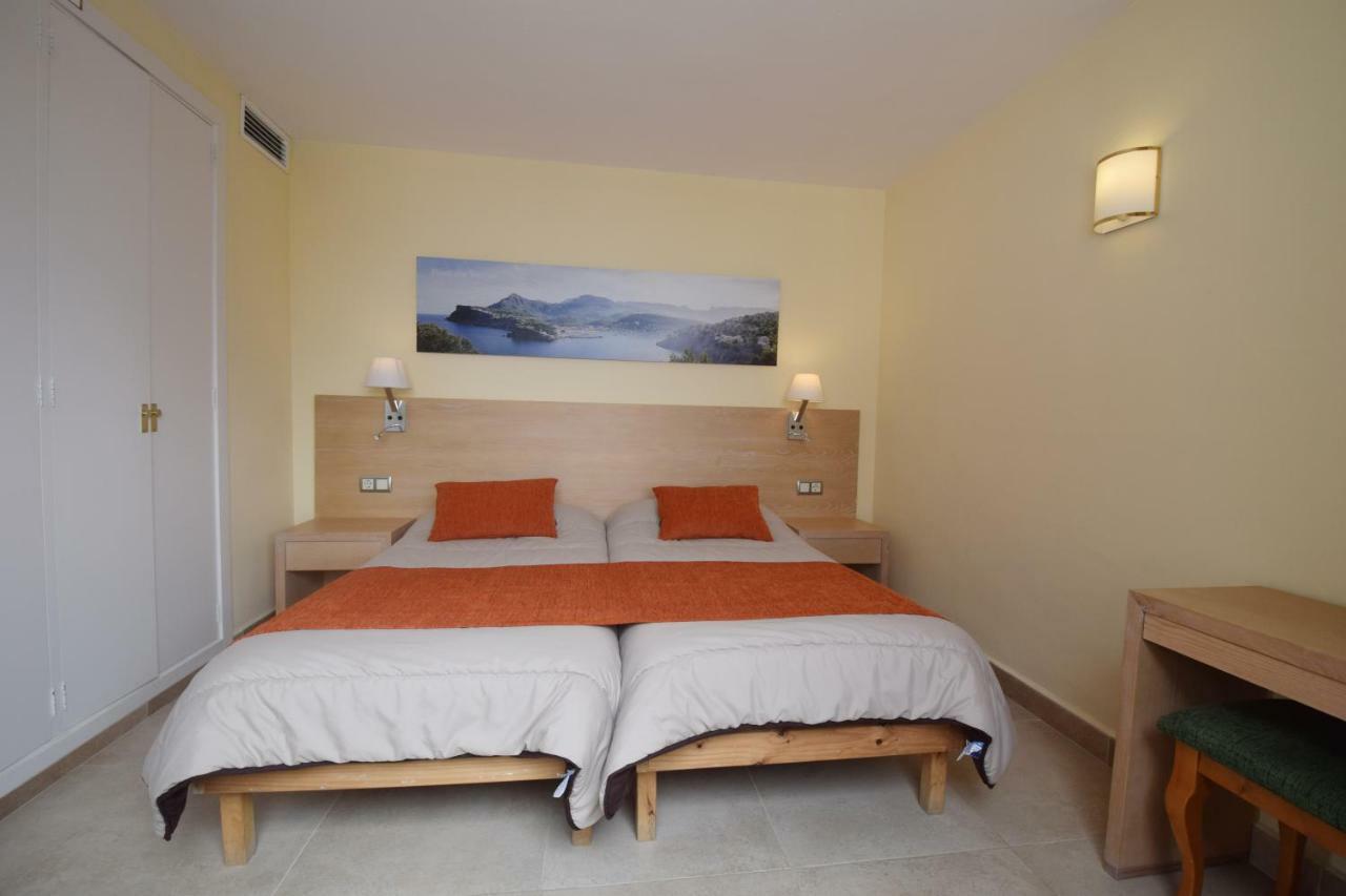 Apartamentos Ferrera Pins Cala Ferrera  Exteriér fotografie